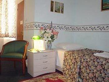 Regency Court Hotel London Luaran gambar